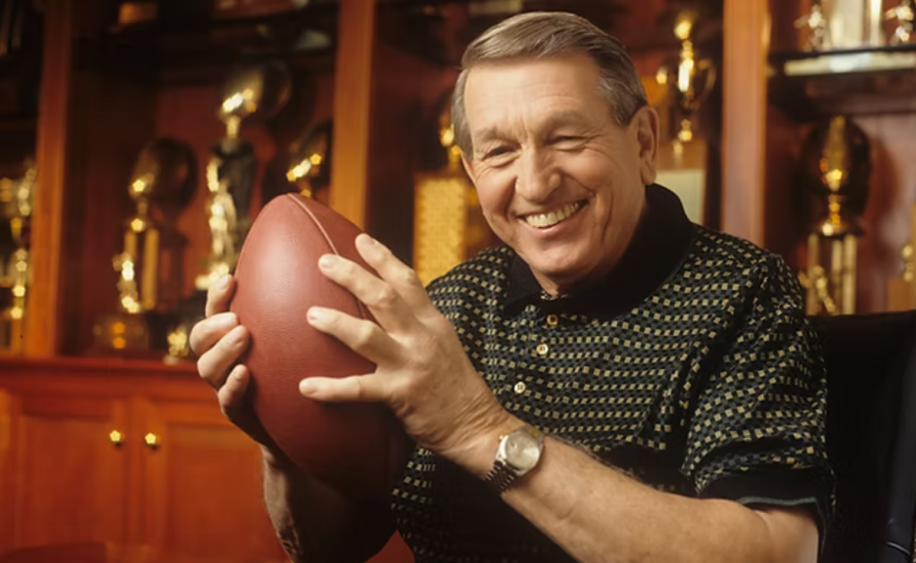 Johnny Unitas Biography, Age, Girlfriend, Family, Education and Everything